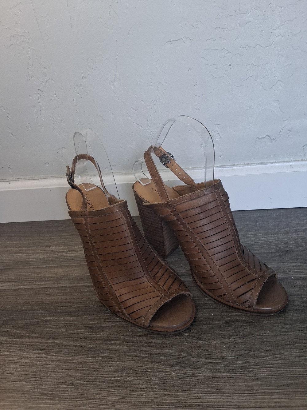 Lucky Brand Brown Leather Boho Peep Toe Slingback Block Heel Sandal women Sz 8.5